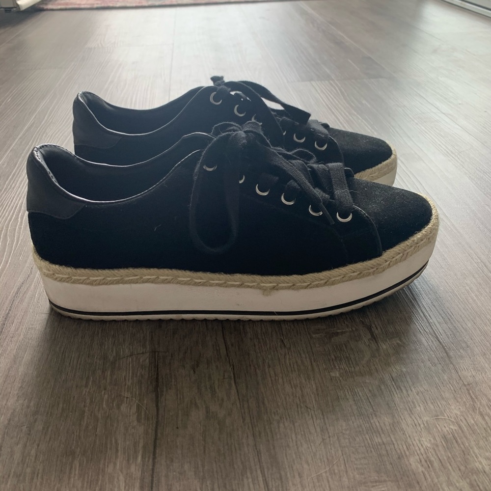 Steve Madden platform sneaker
